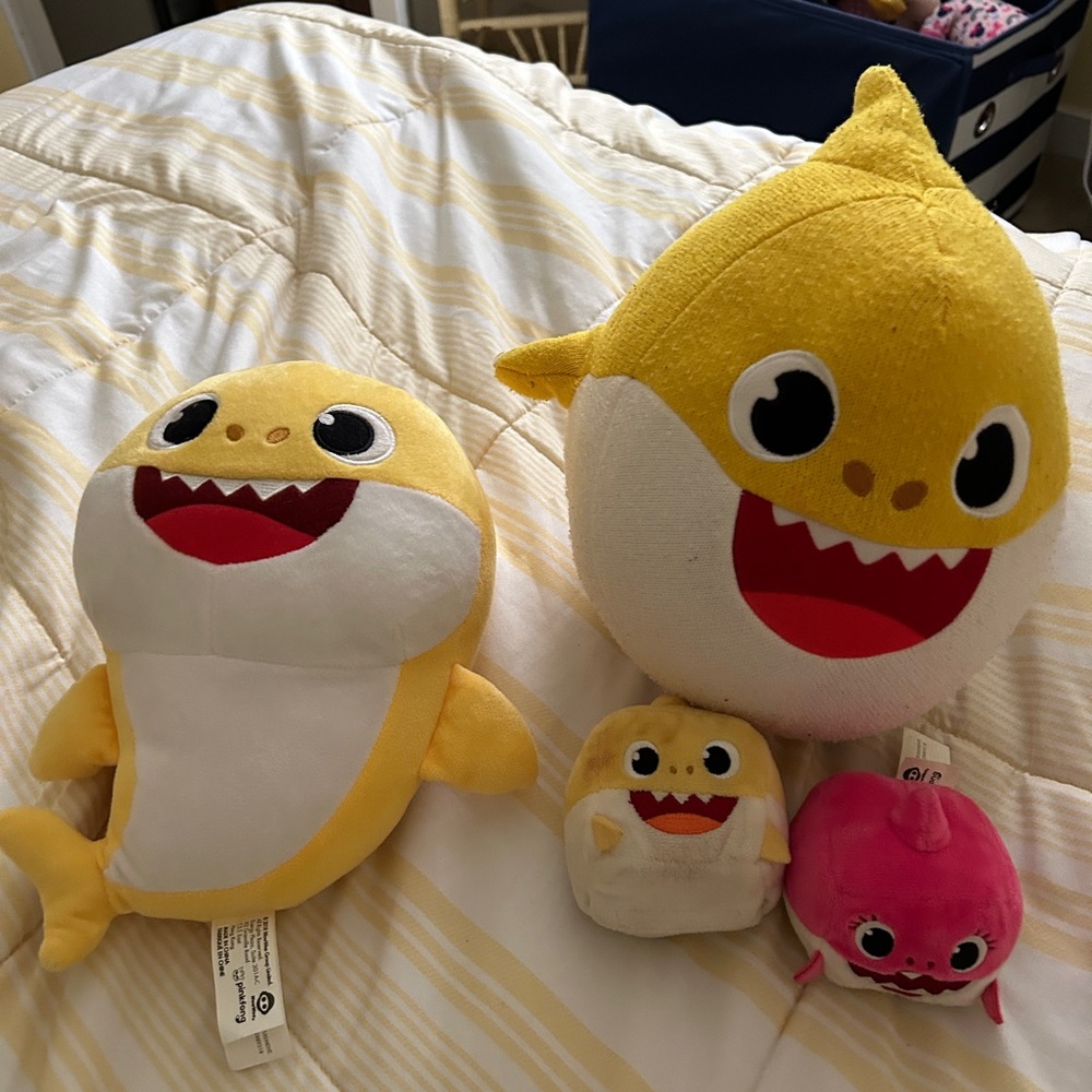 Baby shark lot